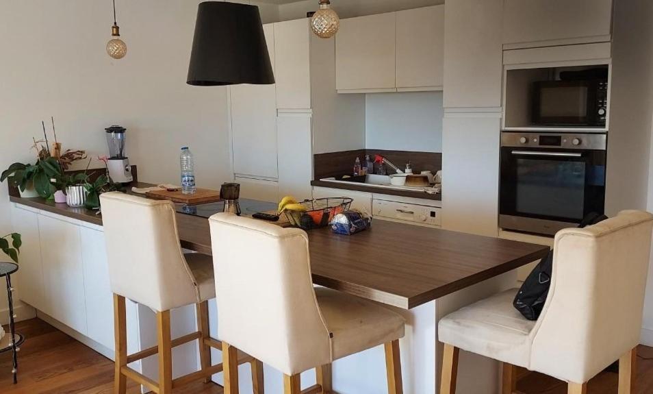 Chambre Lit 2 Personnes Dans Appartement Du Logeur Mandelieu Exteriör bild